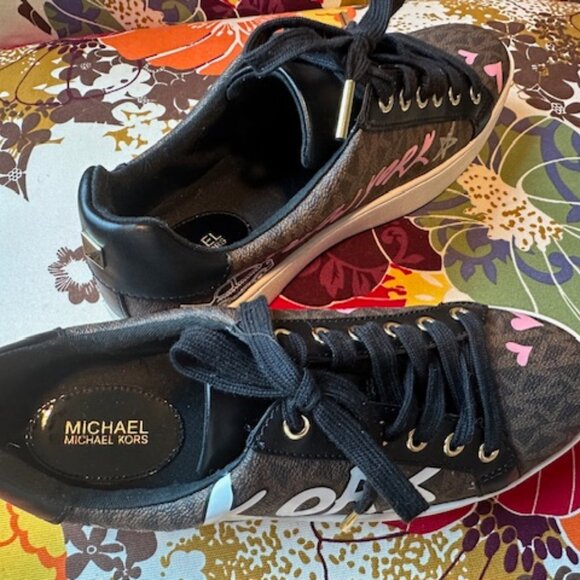 MICHAEL Michael Kors Poppy Lace Up Painted NYC Trainers Sneakers Women’s Sz 6.5 - Picture 4 of 5